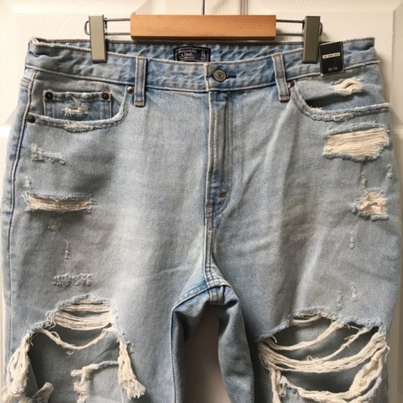 Abercrombie & Fitch Light Blue Distressed High Rise Mom Jeans - Picture 3 of 13
